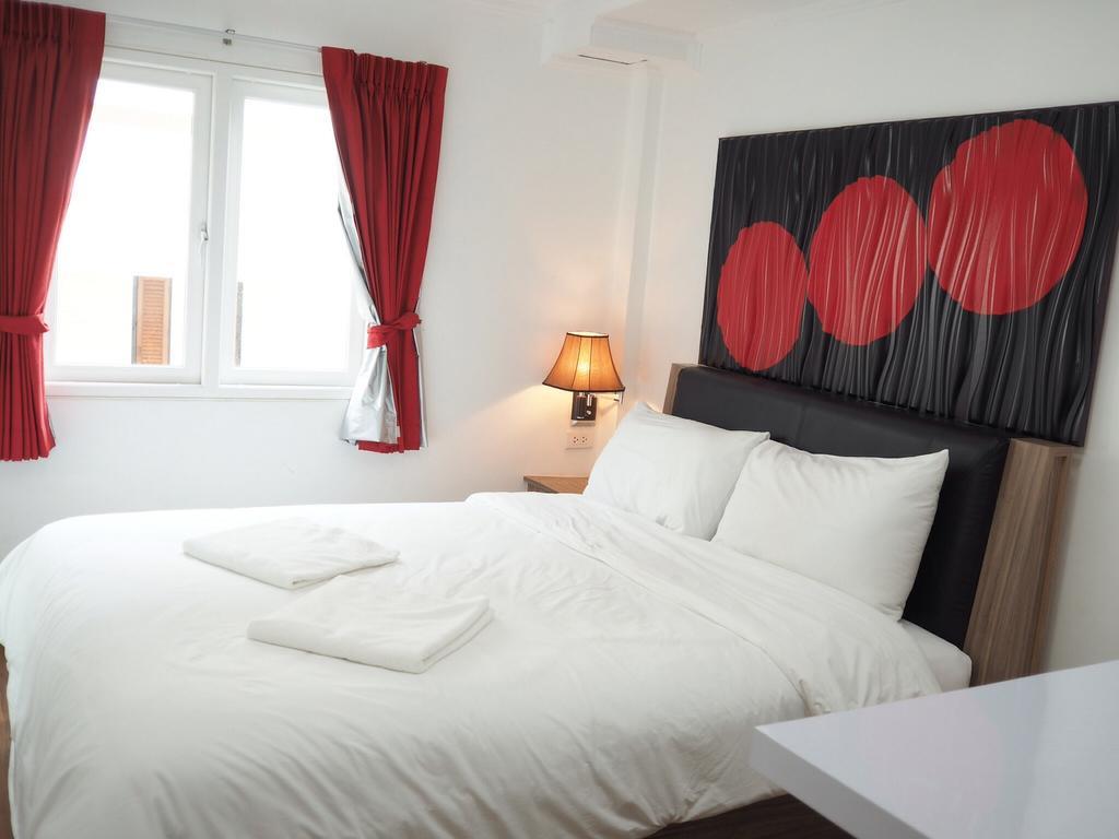 Pook Swan House Hotel Pattaya Rom bilde