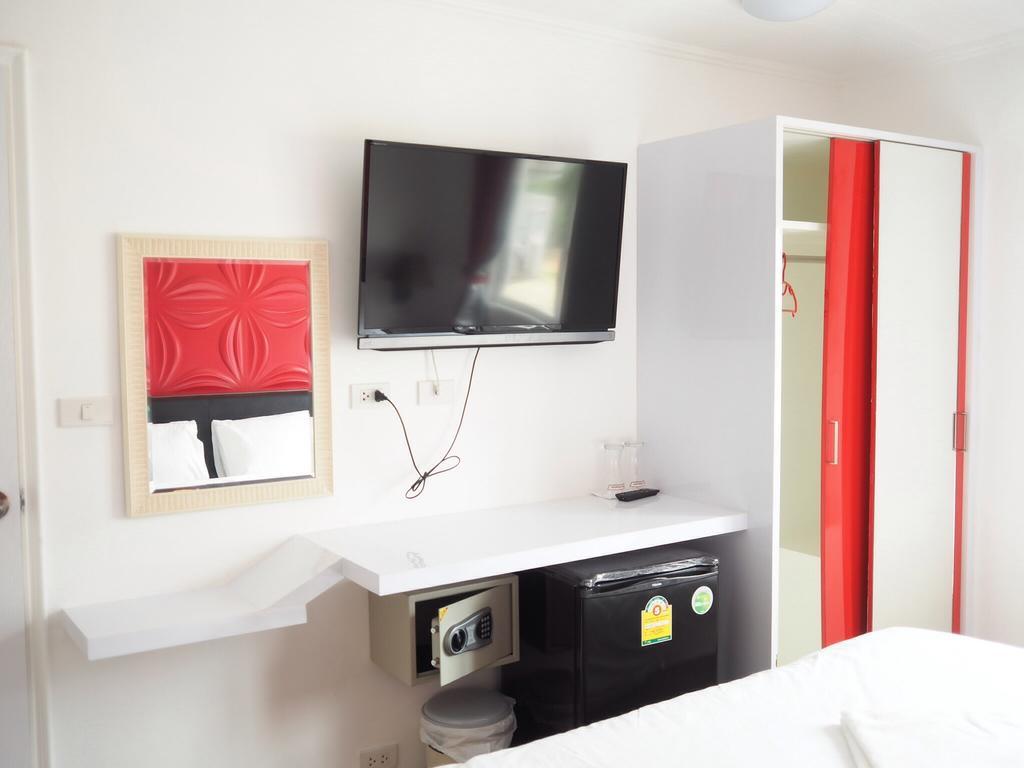 Pook Swan House Hotel Pattaya Rom bilde